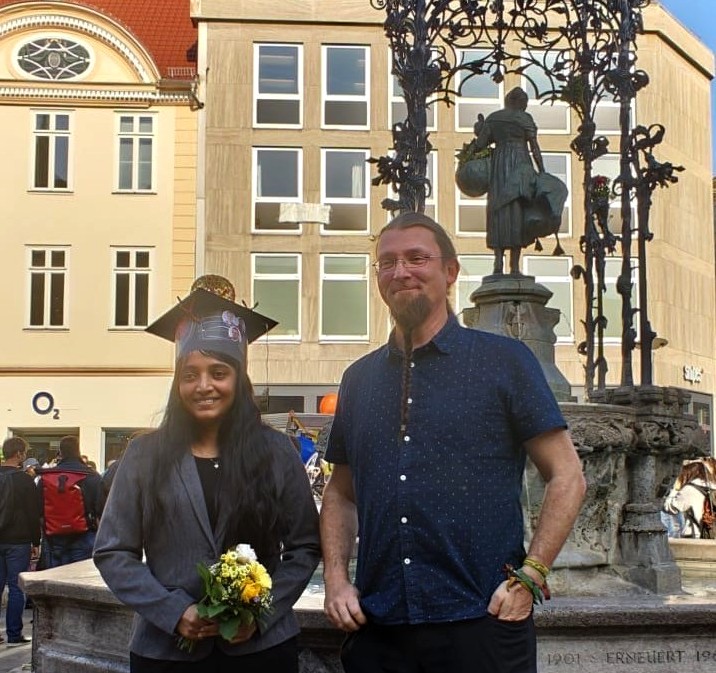 Mitha and Michael at the Gänseliesel